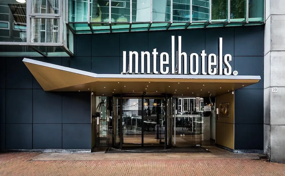 Inntel Hotels Amsterdam Centre 4*,